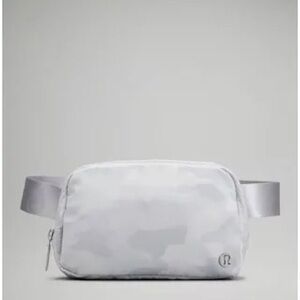 lululemon athletica Gray Belt Bag